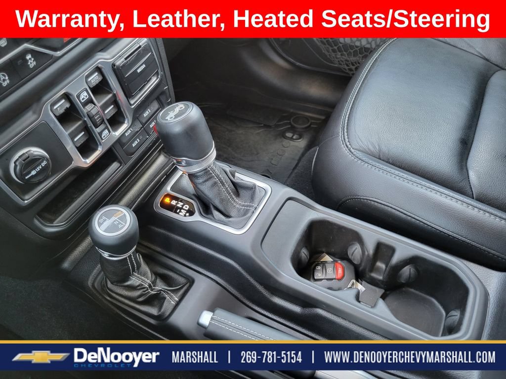 Used 2018 Jeep Wrangler Unlimited Sahara AWD/4WD image 17