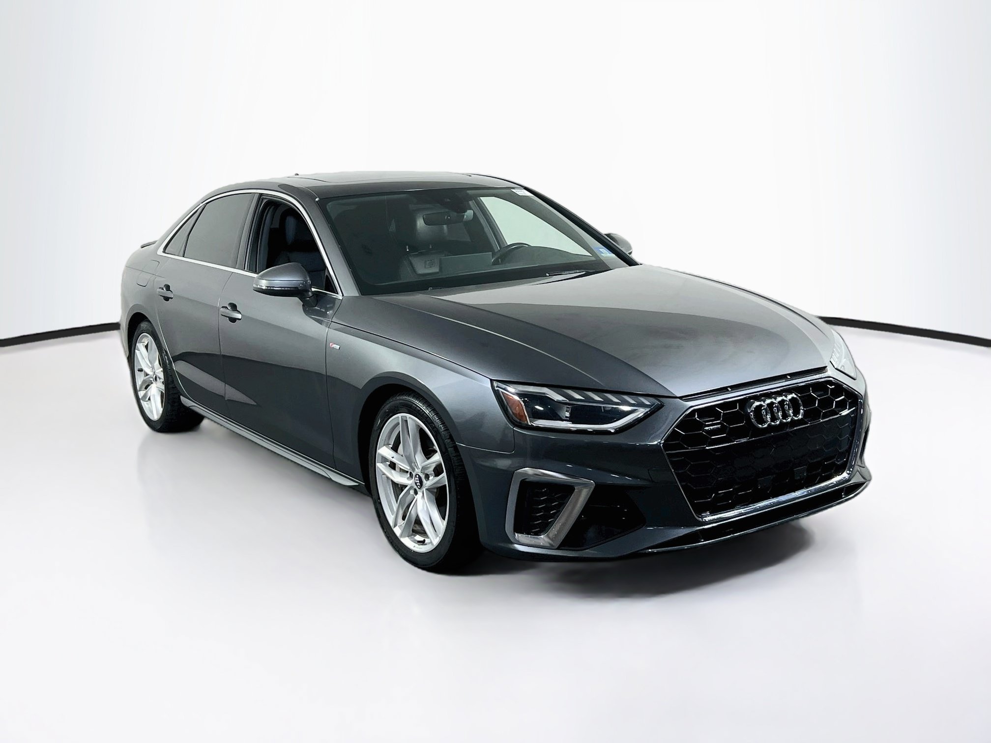 Used 2020 Audi A4 2.0T Premium Plus w/ Premium Plus Package AWD/4WD image 3