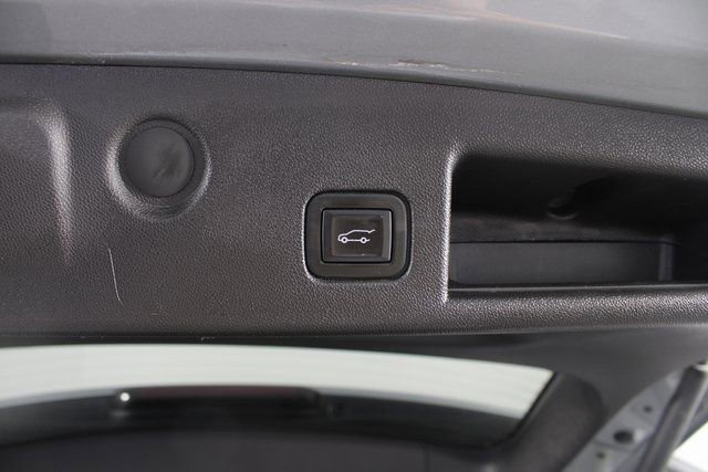 Used 2024 Chevrolet Equinox LT w/ LPO, Floor Liner Package image 19