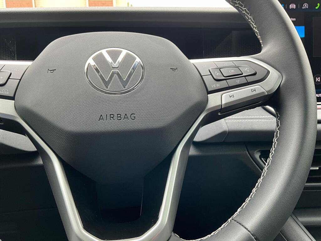 New 2026 Volkswagen Tiguan SE AWD/4WD image 22