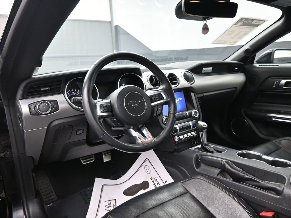 Used 2022 Ford Mustang Premium image 21