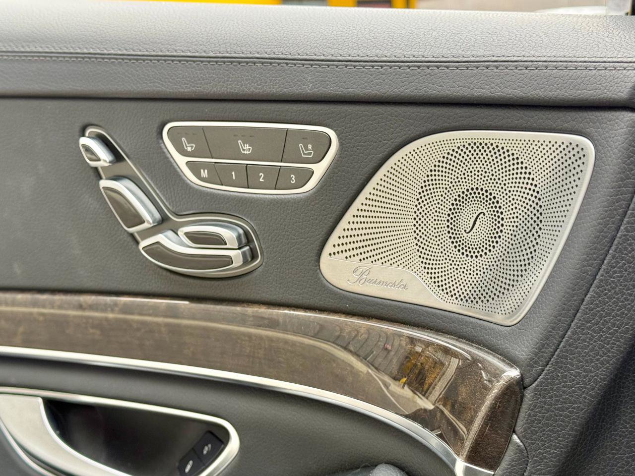 Used 2015 Mercedes-Benz S 550 Sedan image 16