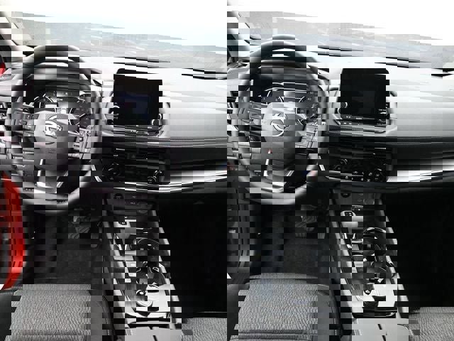 New 2026 Nissan Rogue SV w/ Cold Weather Package image 10