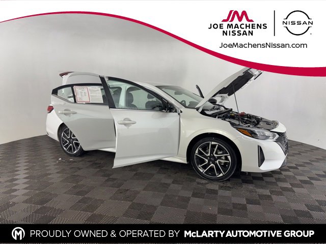 Certified 2025 Nissan Sentra SR image 12