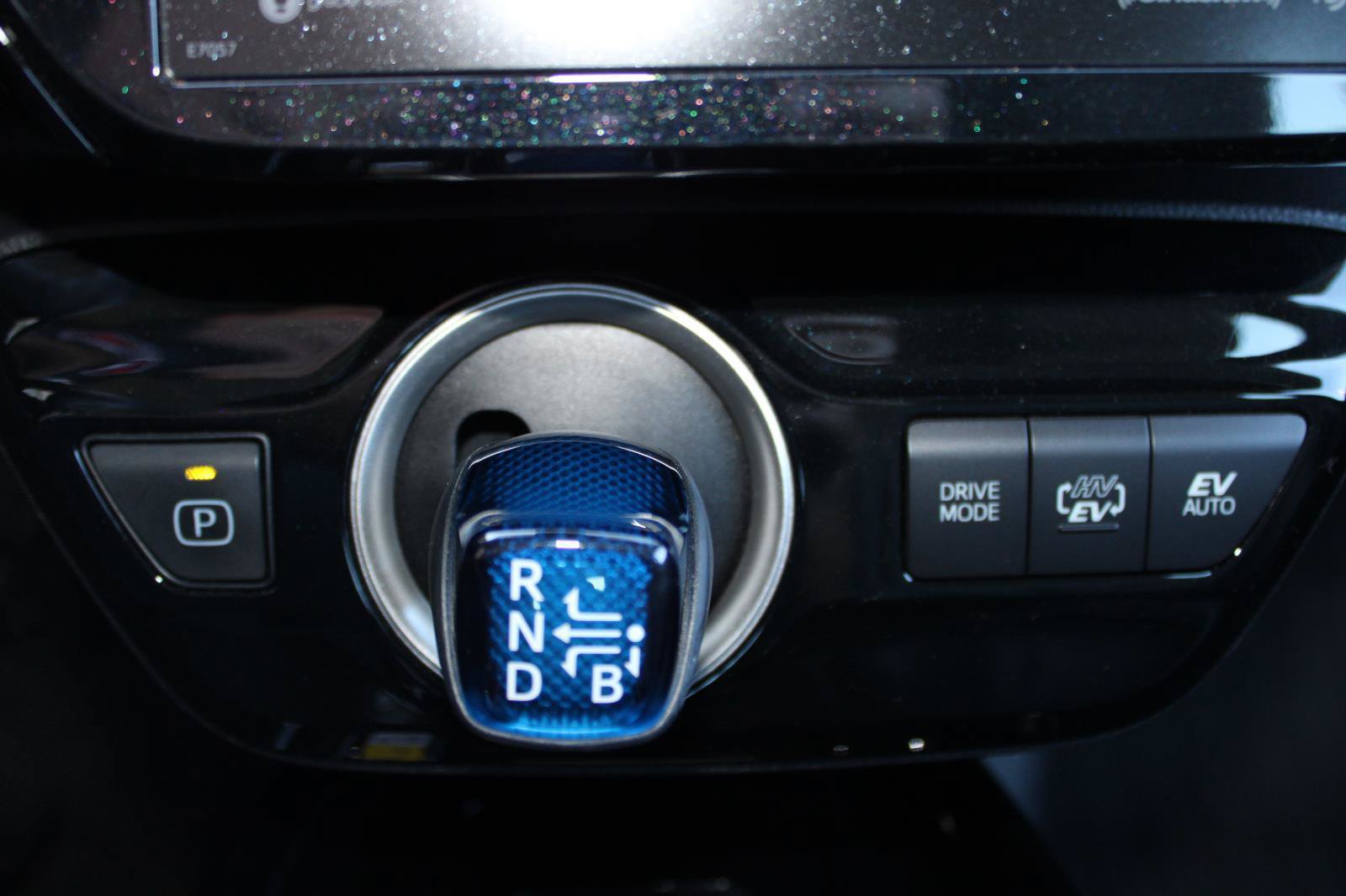 Used 2020 Toyota Prius Prime XLE FWD image 23