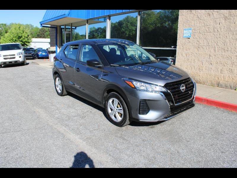 Used 2023 Nissan Kicks S FWD image 1