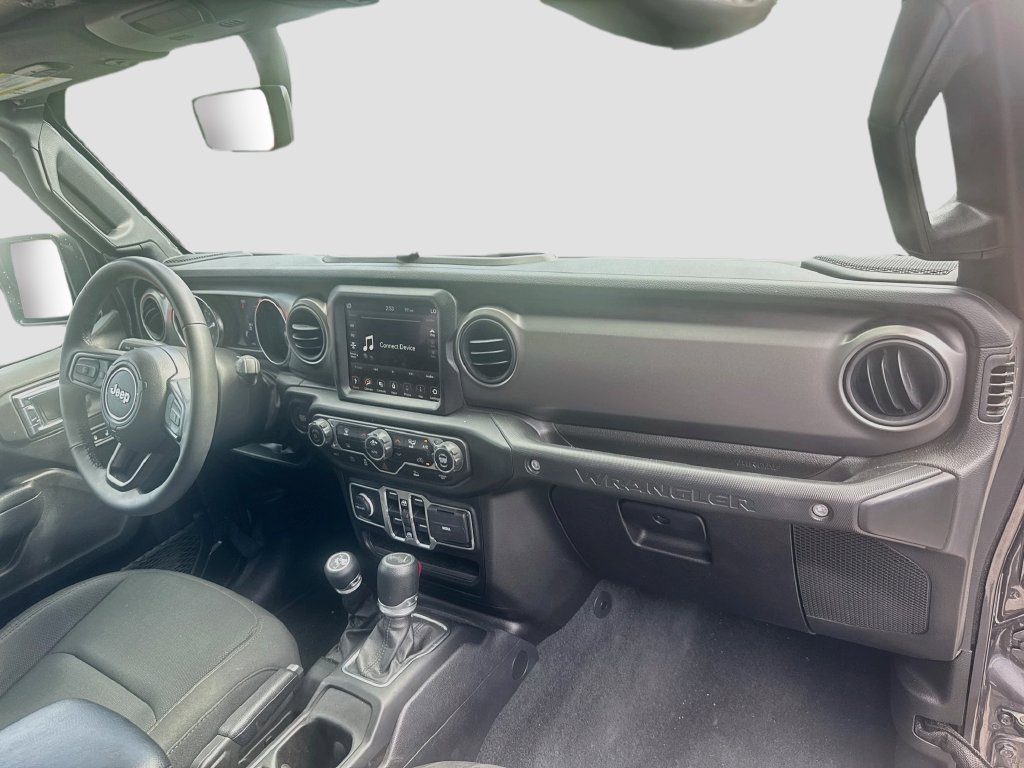 Used 2023 Jeep Wrangler Unlimited w/ 8.4" Radio Group AWD/4WD image 31