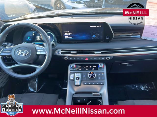 Used 2025 Hyundai Palisade Calligraphy image 16