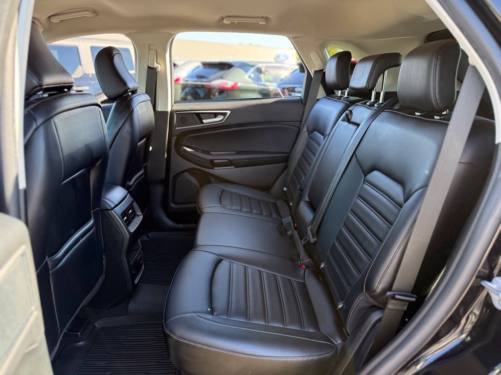 Used 2023 Ford Edge SEL w/ Convenience Package AWD/4WD image 11