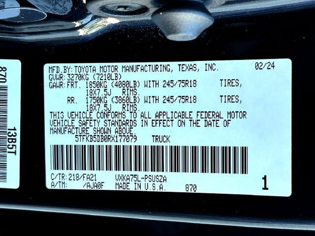 Used 2024 Toyota Tundra SR w/ SR Tow Package AWD/4WD image 31