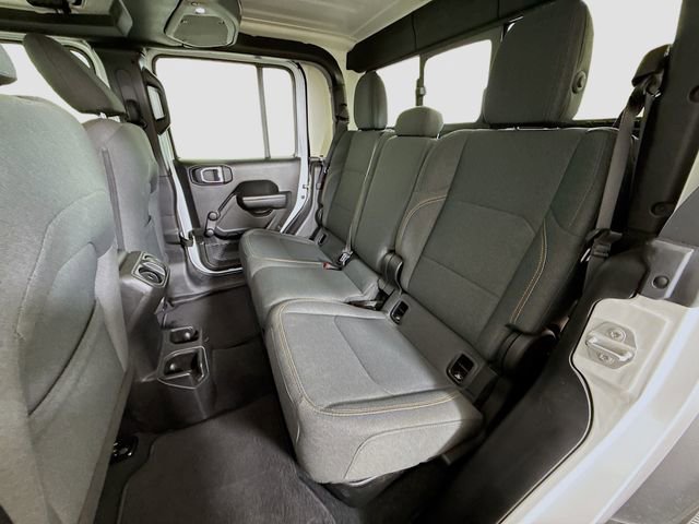 Used 2024 Jeep Gladiator Sport image 22