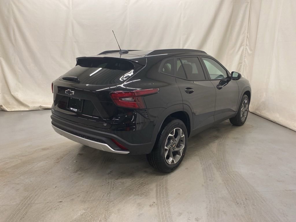 New 2026 Chevrolet Trax LT w/ Driver Confidence Package image 37