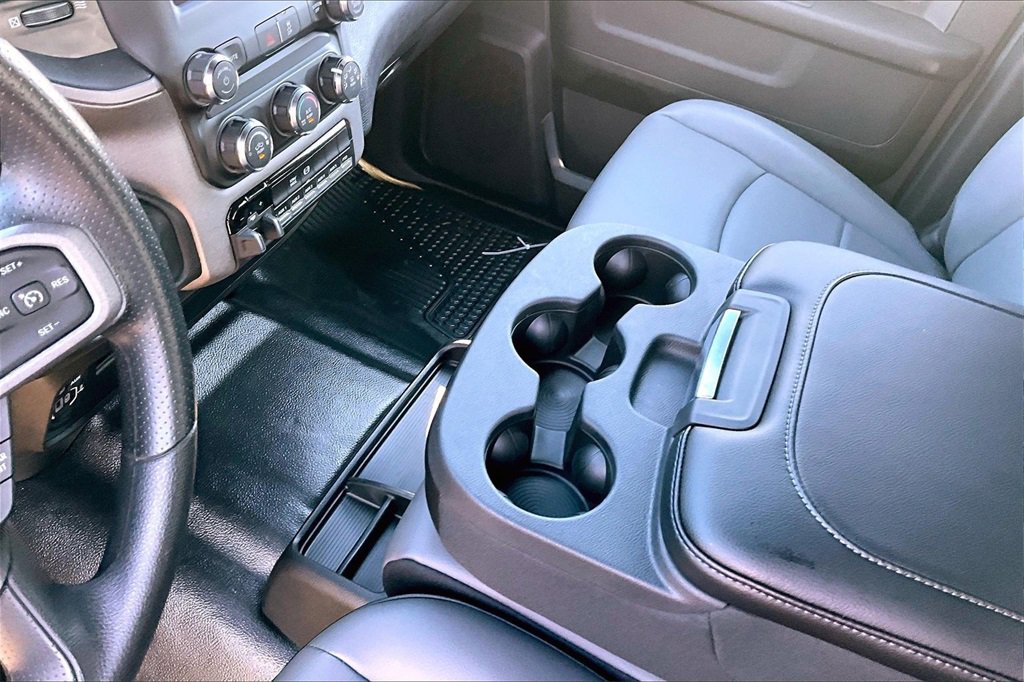 Used 2024 RAM 5500 Tradesman w/ Chrome Appearance Group image 15