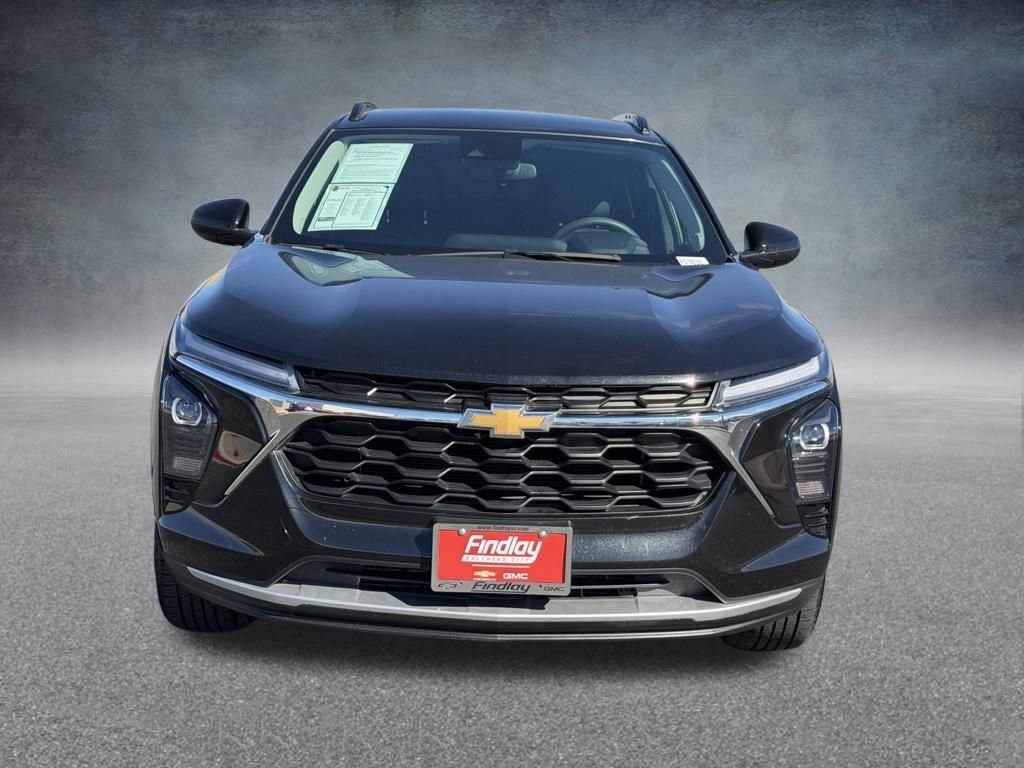 Used 2024 Chevrolet Trax LT image 9