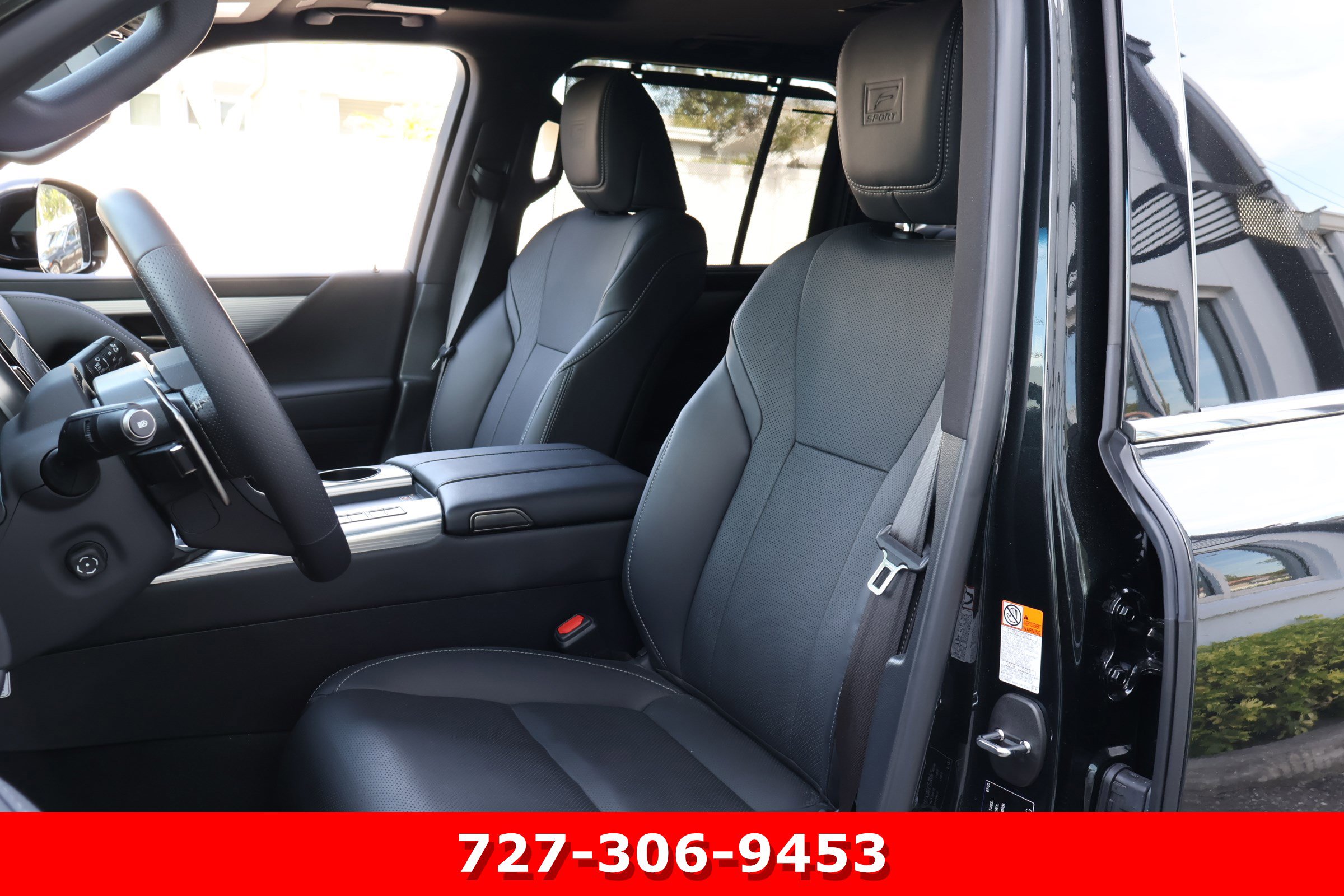 Used 2025 Lexus LX 700h F Sport AWD/4WD image 2
