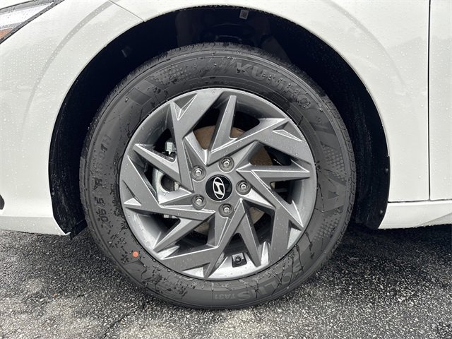 New 2026 Hyundai Elantra Blue image 11