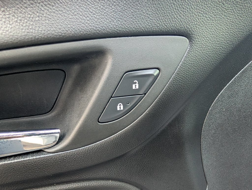 Used 2024 Chevrolet Equinox LT AWD/4WD image 11