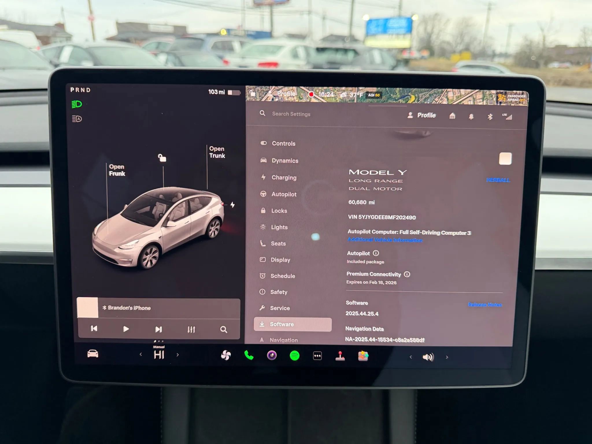 Used 2021 Tesla Model Y Long Range image 27