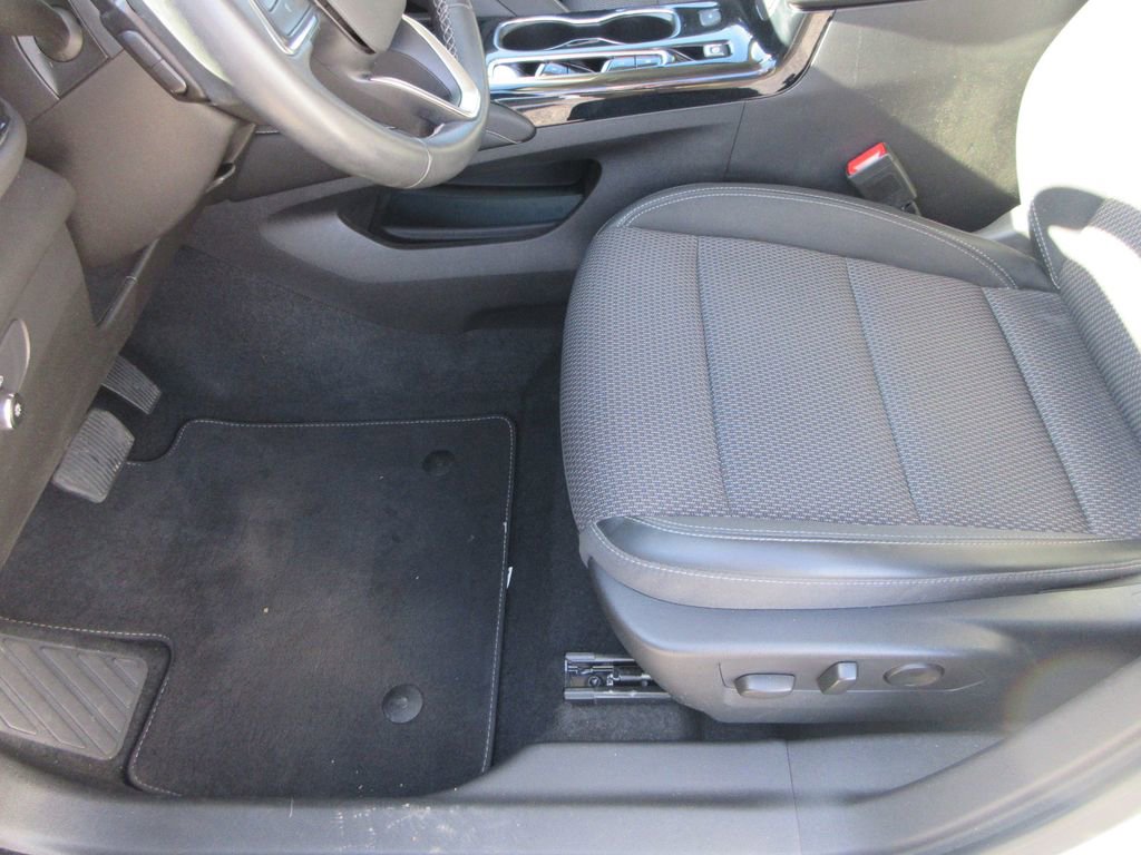 Certified 2021 Buick Envision Preferred w/ Sport Touring Package image 22