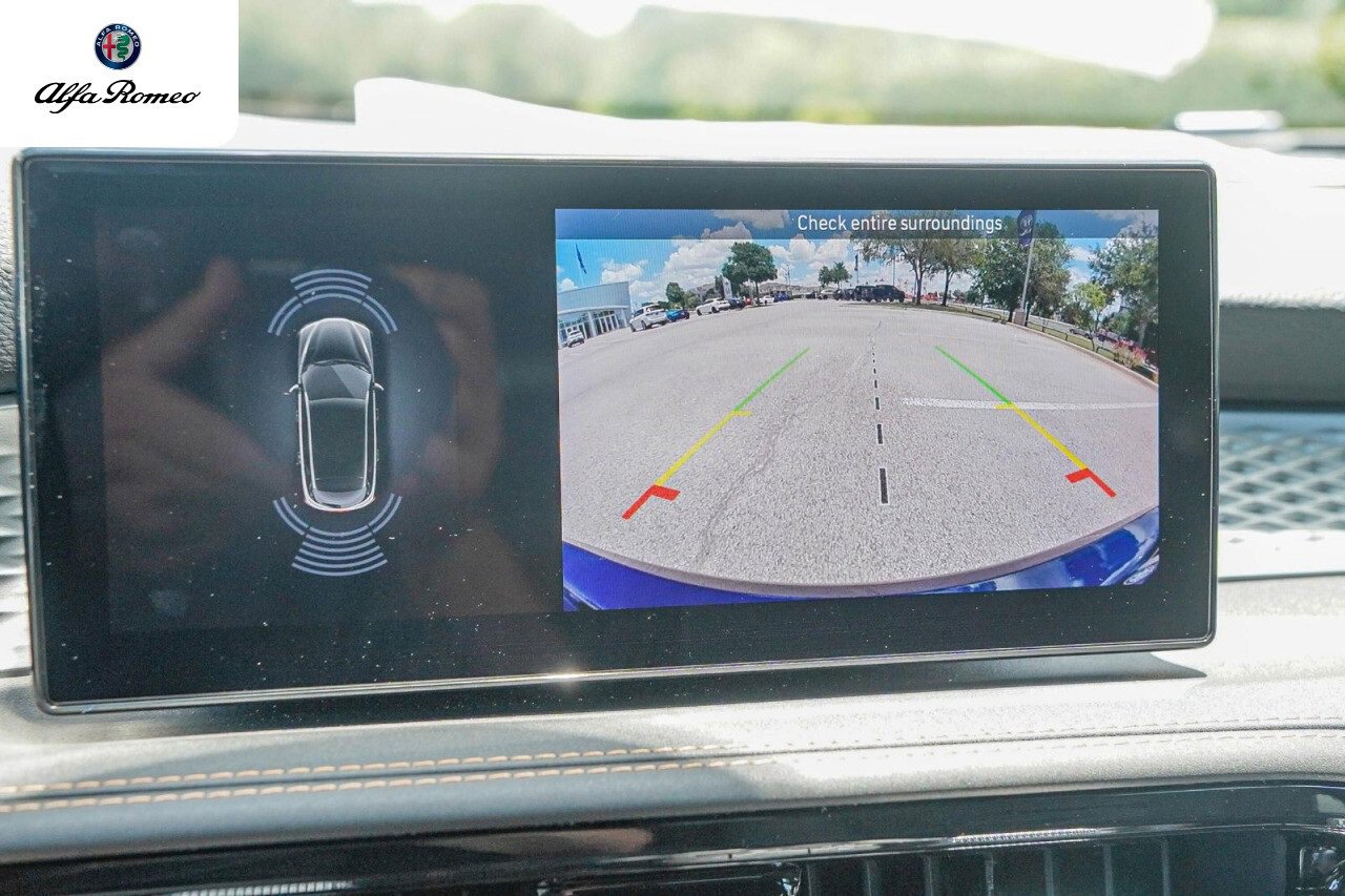 New 2025 Alfa Romeo Tonale image 11