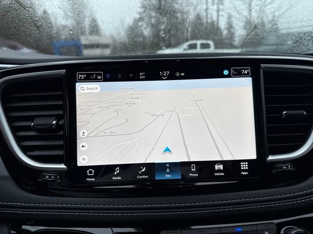 New 2026 Chrysler Pacifica Limited w/ S Appearance Package image 24