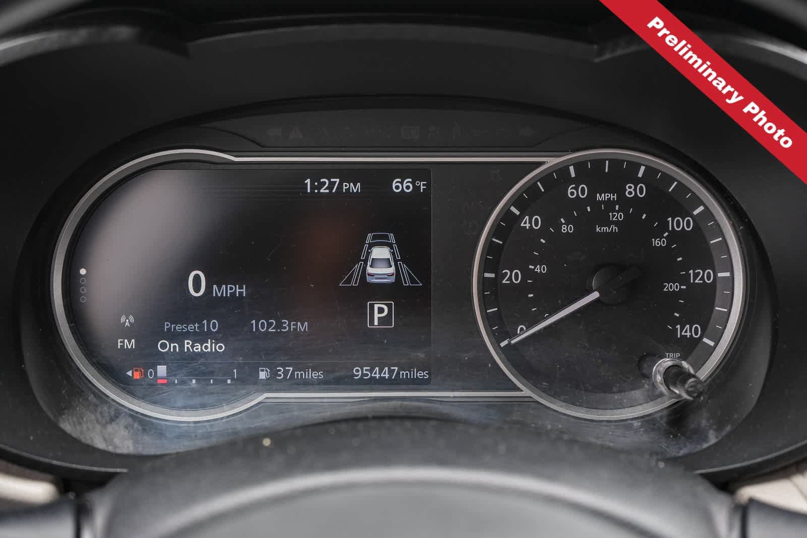 Used 2021 Nissan Versa SV FWD image 18