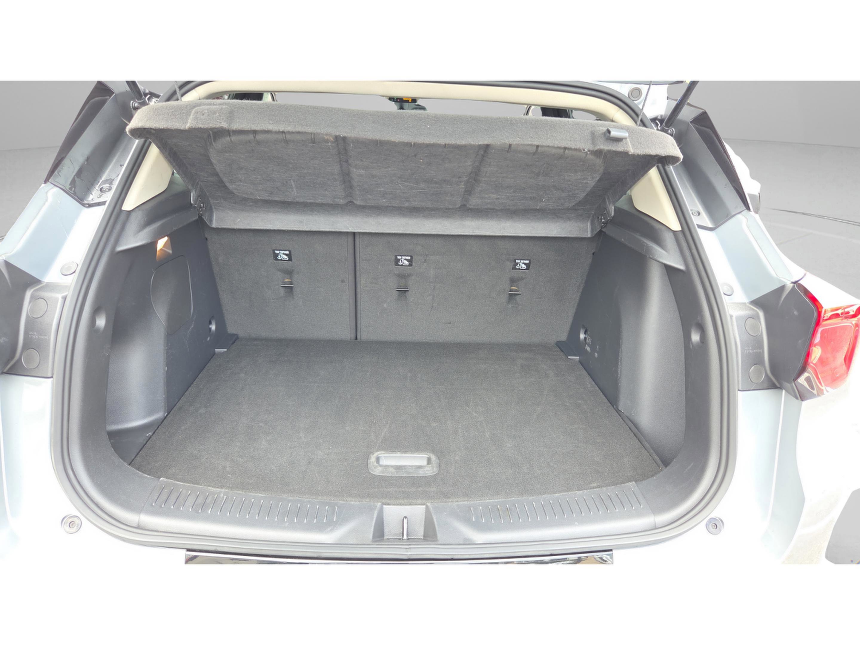 Used 2024 Buick Encore GX Sport Touring image 13