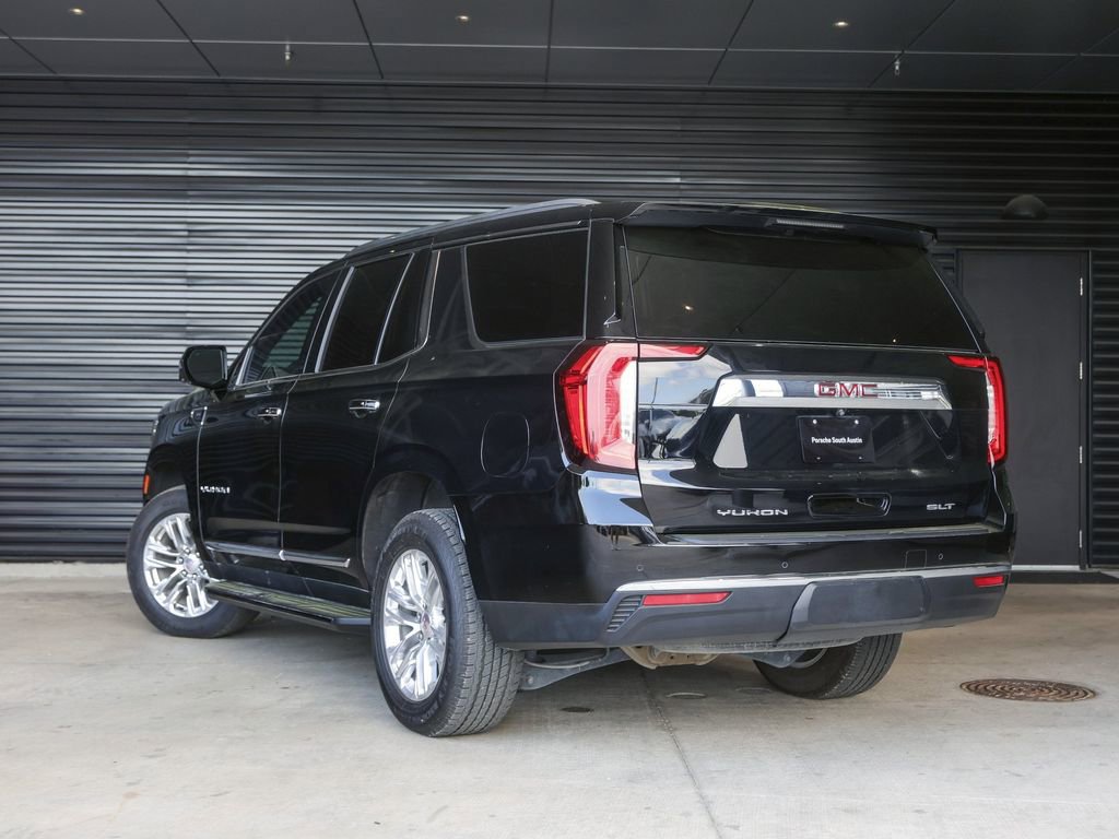 Used 2023 GMC Yukon SLT w/ SLT Luxury Package image 3