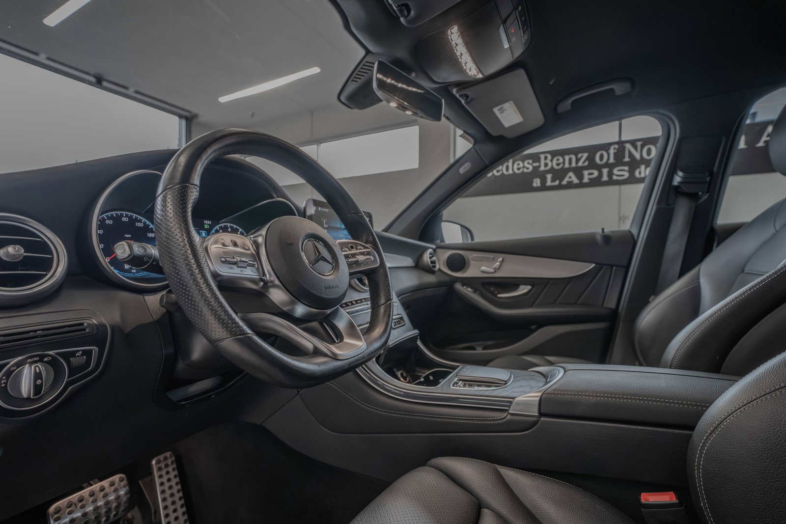 Used 2021 Mercedes-Benz GLC 300 GLC 300 image 6