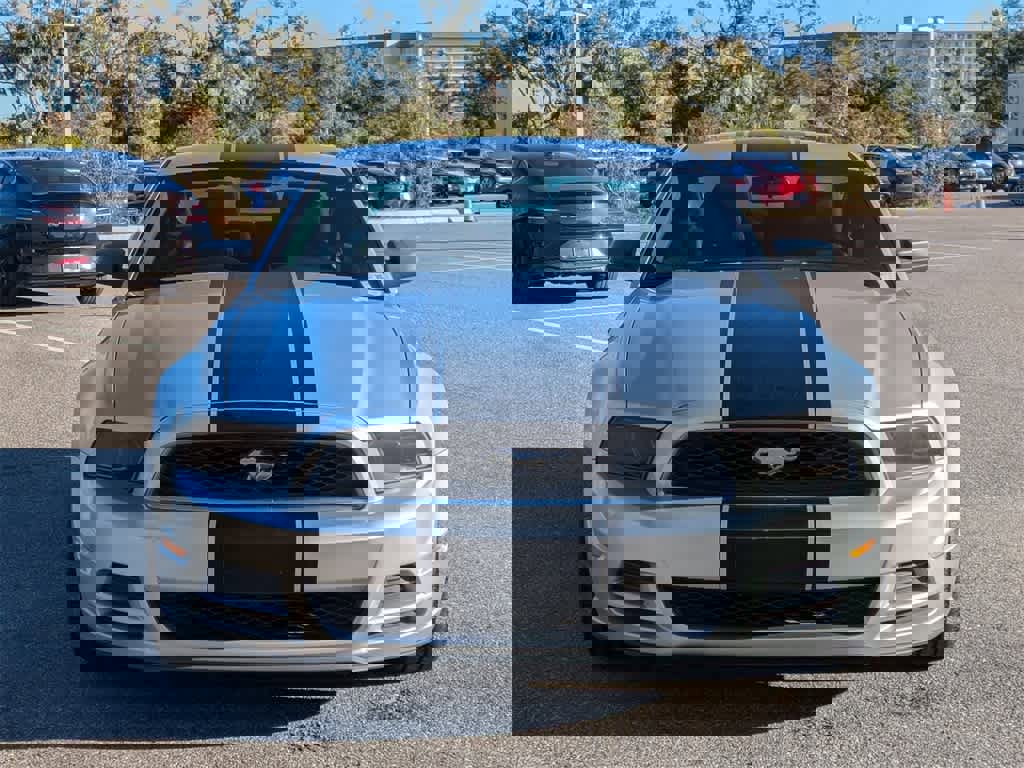 Used 2014 Ford Mustang Coupe image 8