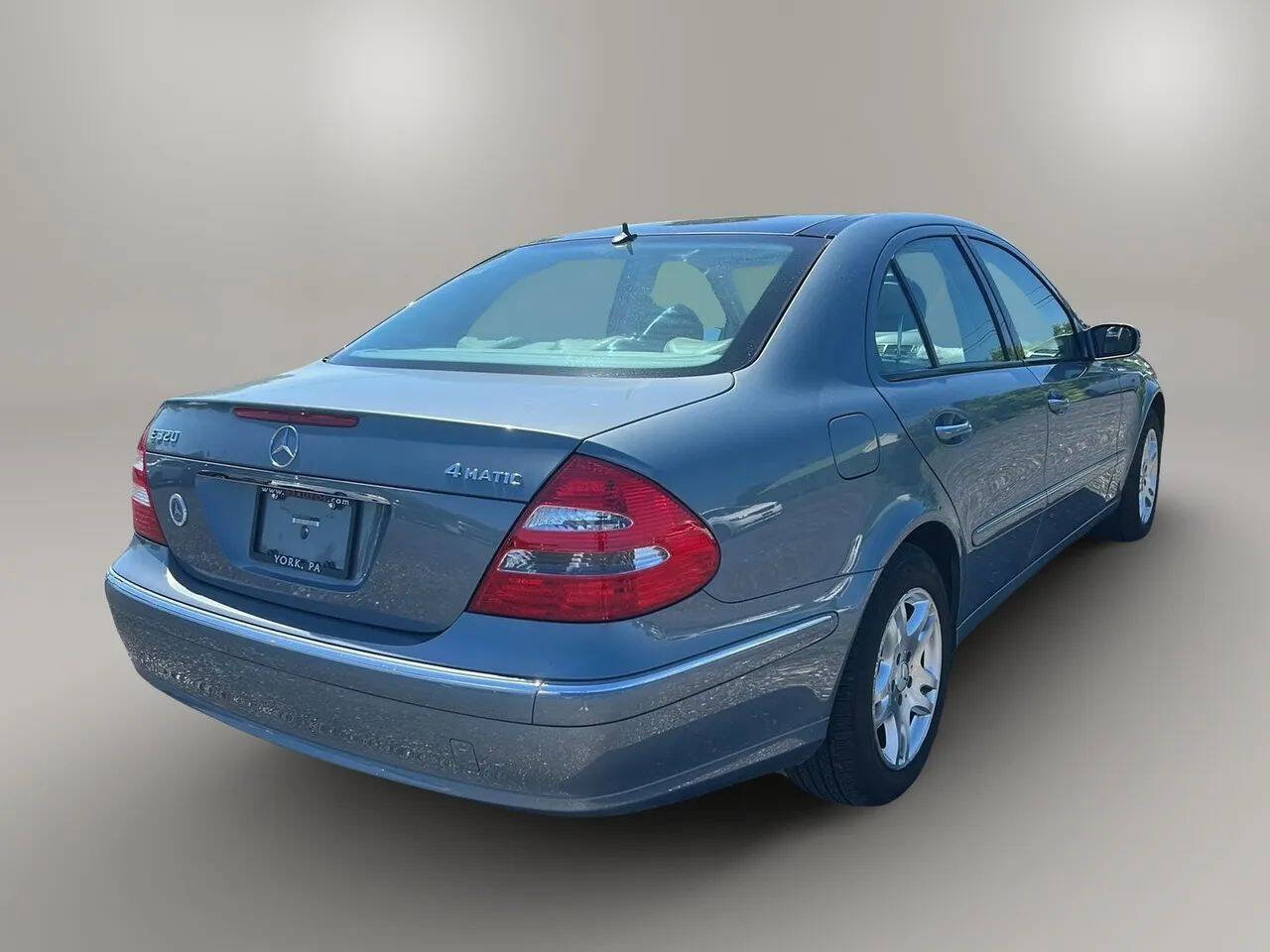 Used 2005 Mercedes-Benz E 320 4MATIC Sedan image 7