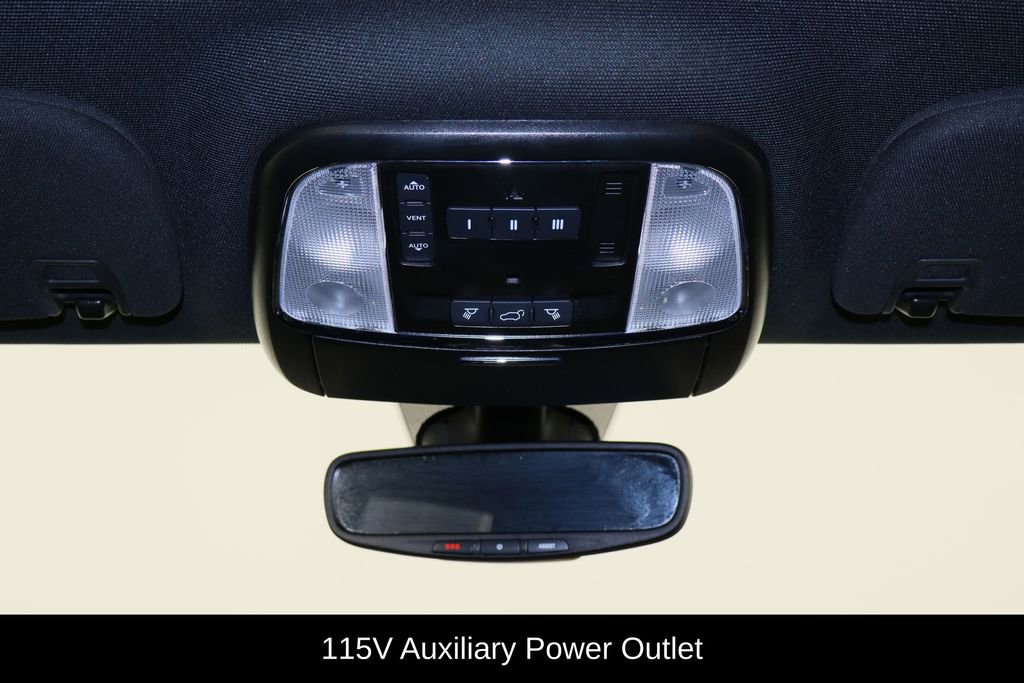 Used 2020 Jeep Grand Cherokee Altitude image 25