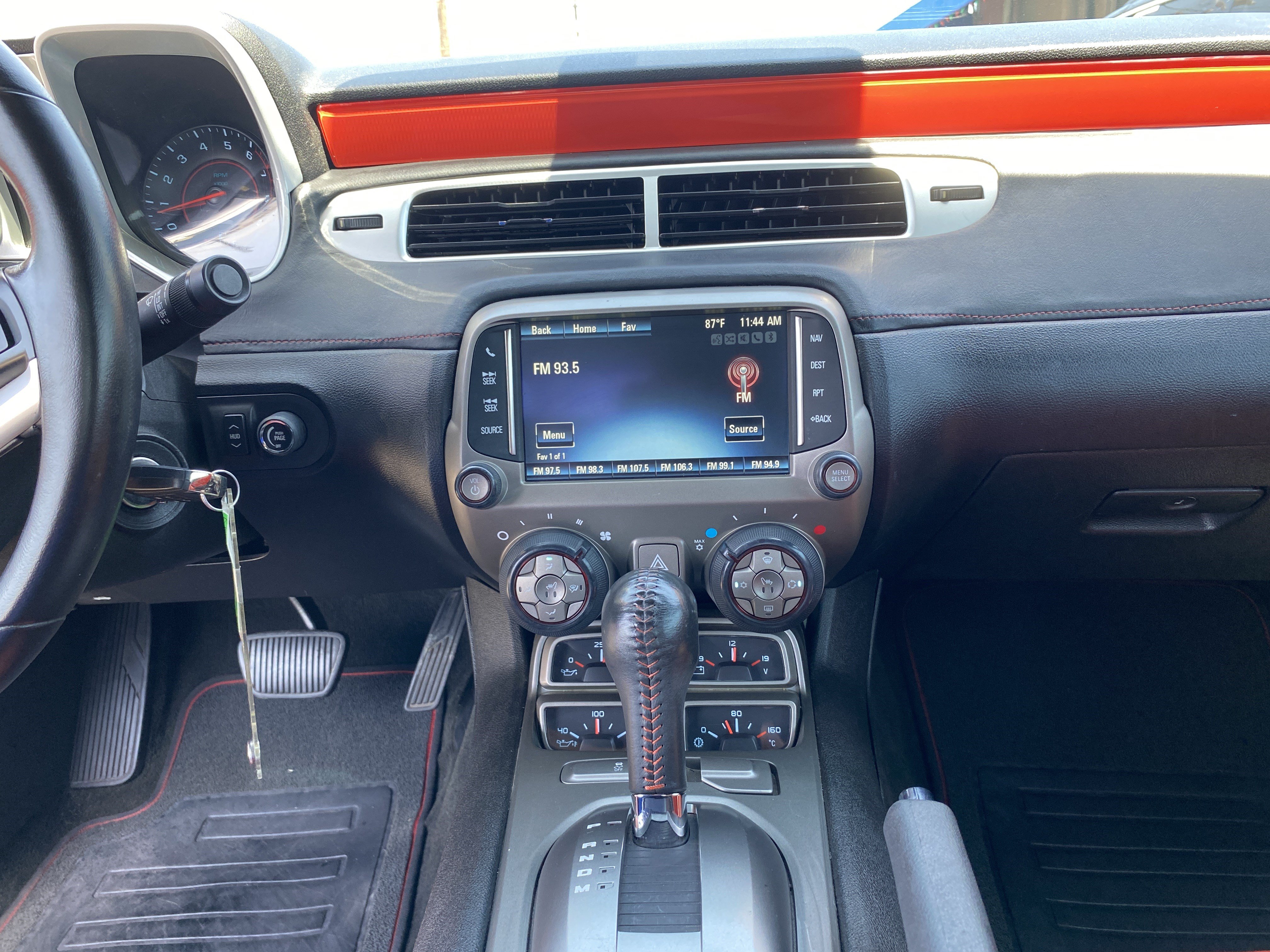 Used 2015 Chevrolet Camaro SS RWD image 13