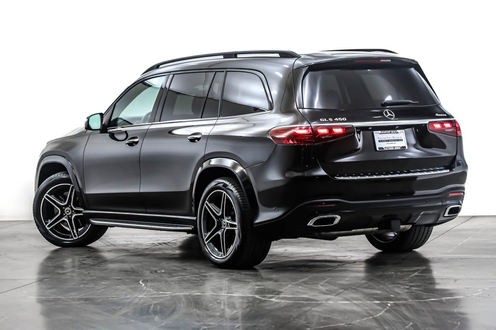 Certified 2024 Mercedes-Benz GLS 450 4MATIC image 12