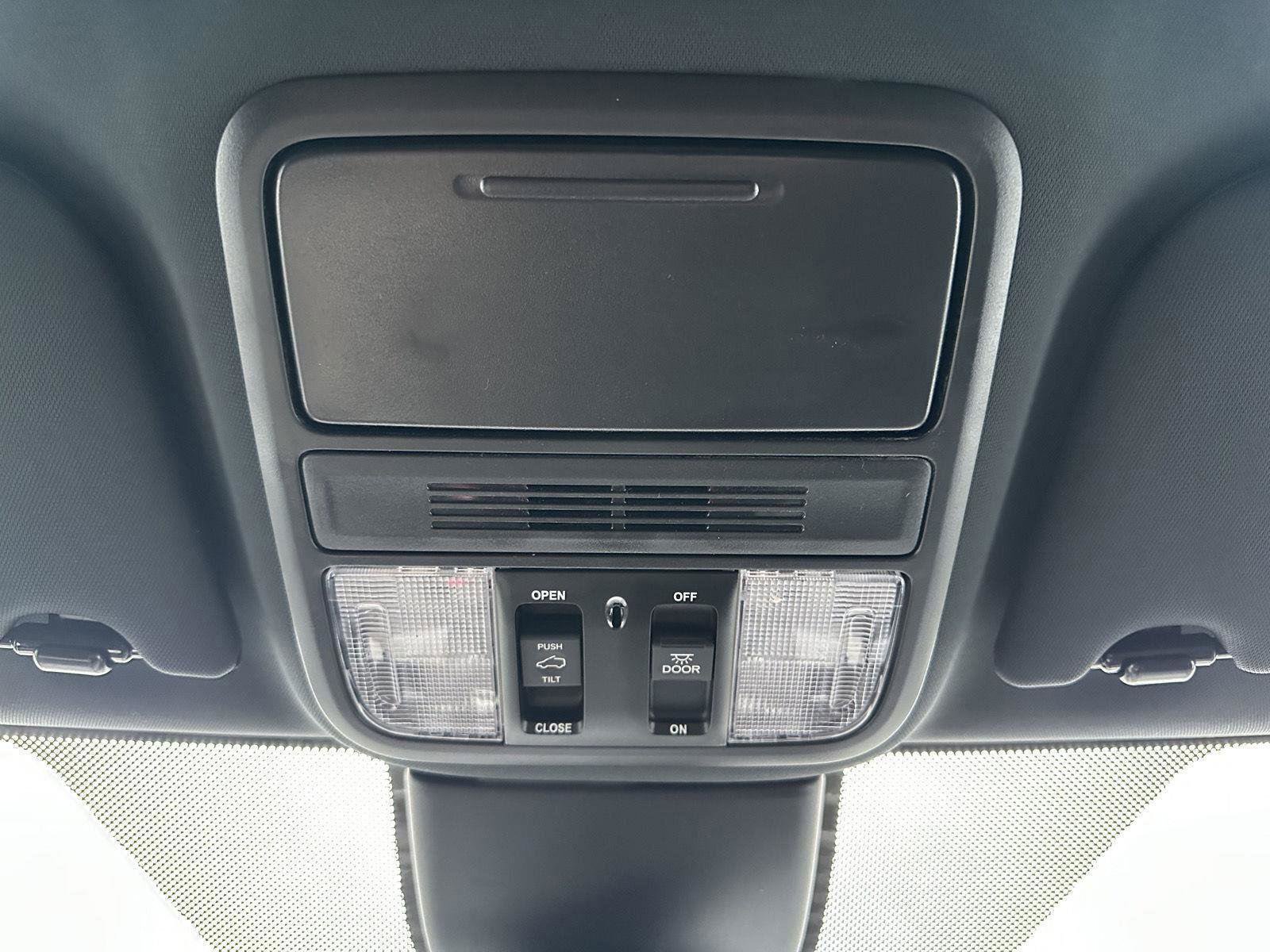 New 2026 Honda Odyssey Sport-L image 30