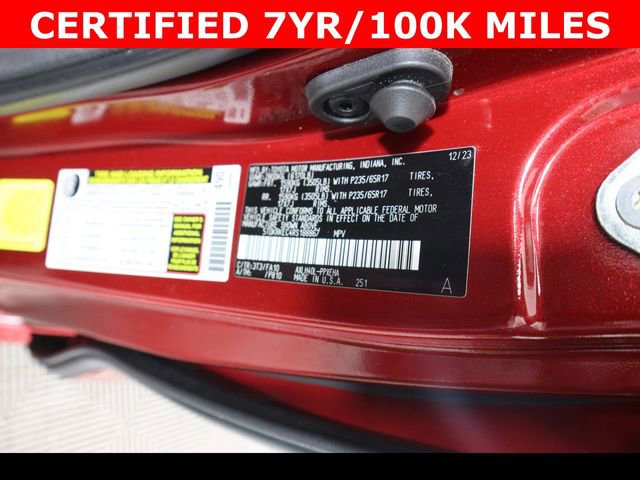 Used 2024 Toyota Sienna LE image 28