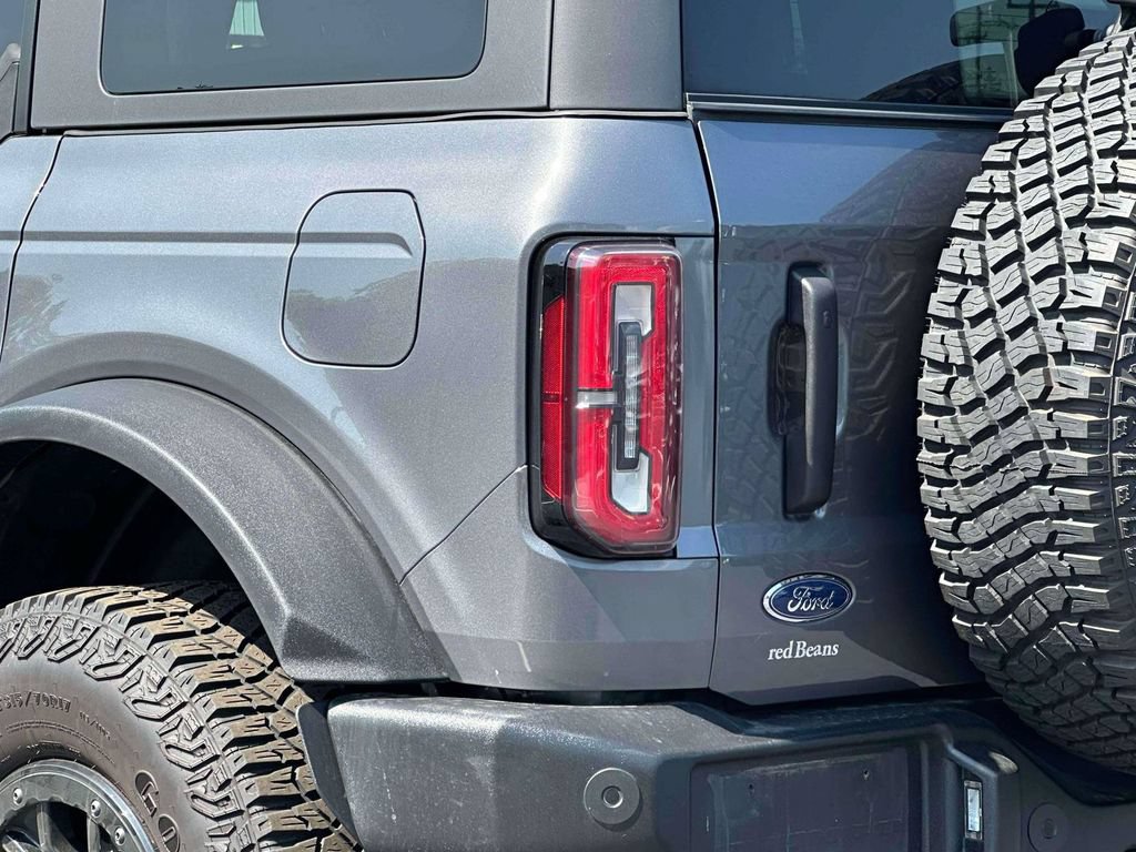 Used 2023 Ford Bronco Wildtrak AWD/4WD image 9