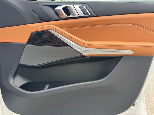 New 2026 BMW X5 xDrive50e AWD/4WD image 27