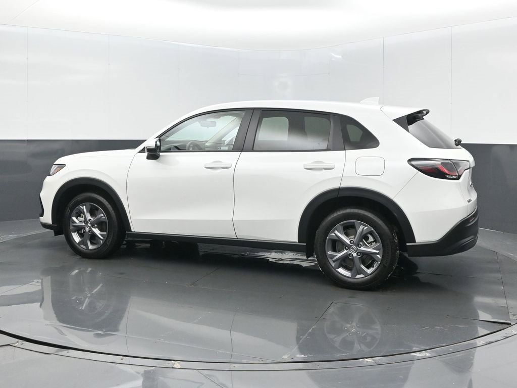 Certified 2026 Honda HR-V LX image 13