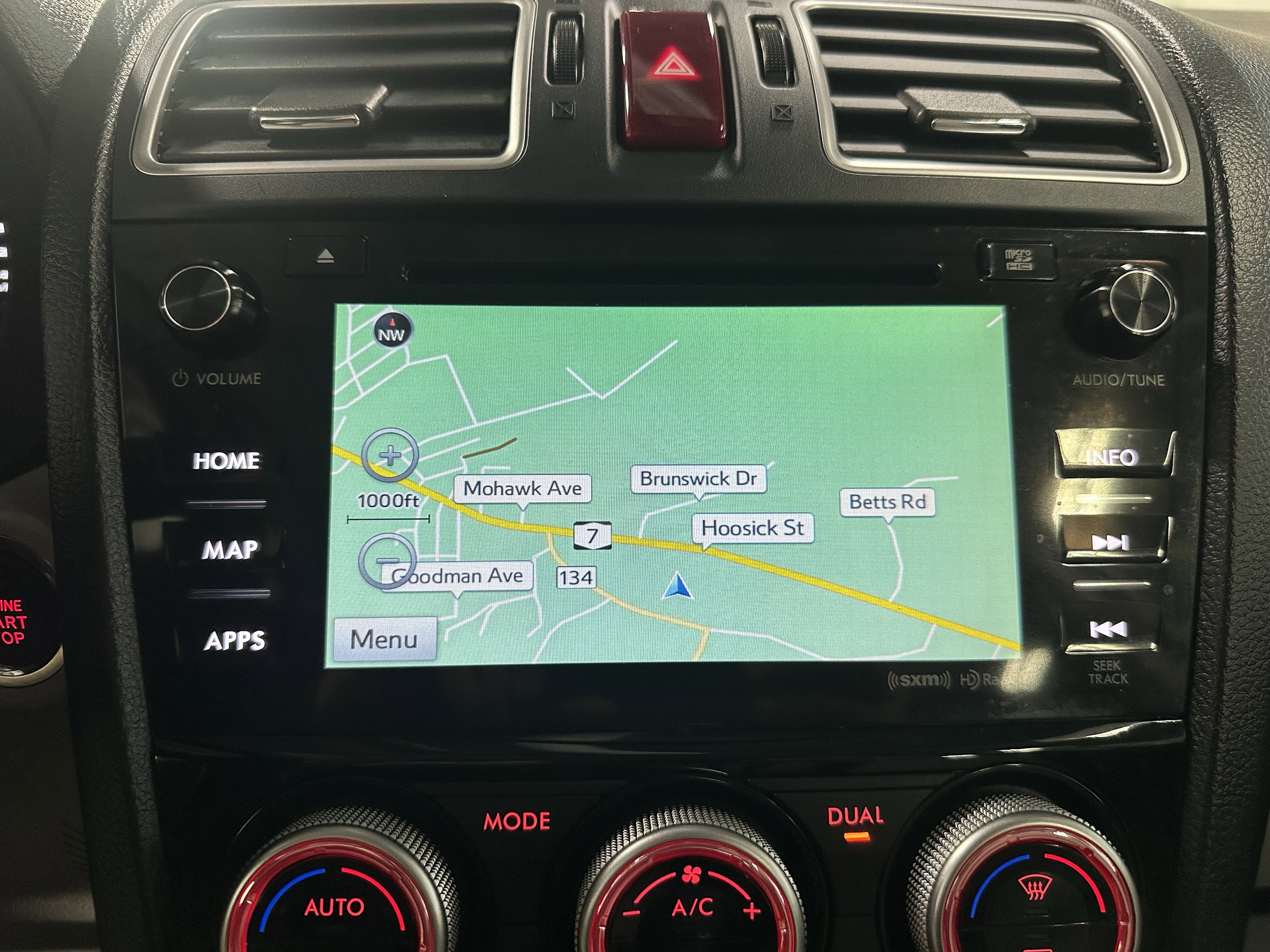 Used 2016 Subaru Forester 2.5i Touring w/ Eyesight & Navigation System AWD/4WD image 12