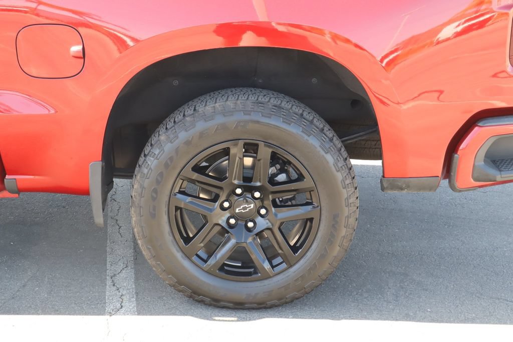 Used 2023 Chevrolet Silverado 1500 RST w/ Protection Package RWD image 13