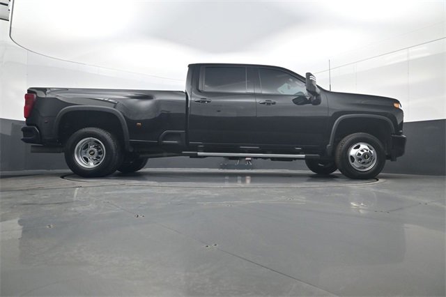 Used 2022 Chevrolet Silverado 3500 High Country image 24