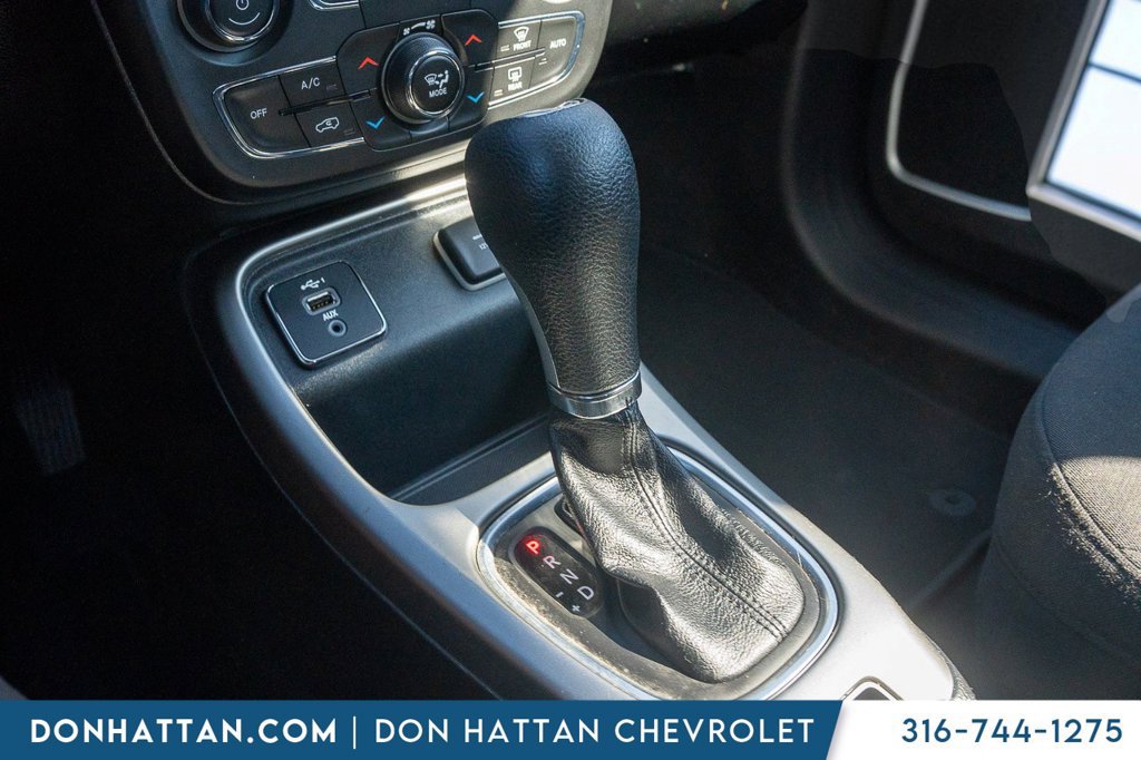 Used 2021 Jeep Compass Sport FWD image 8
