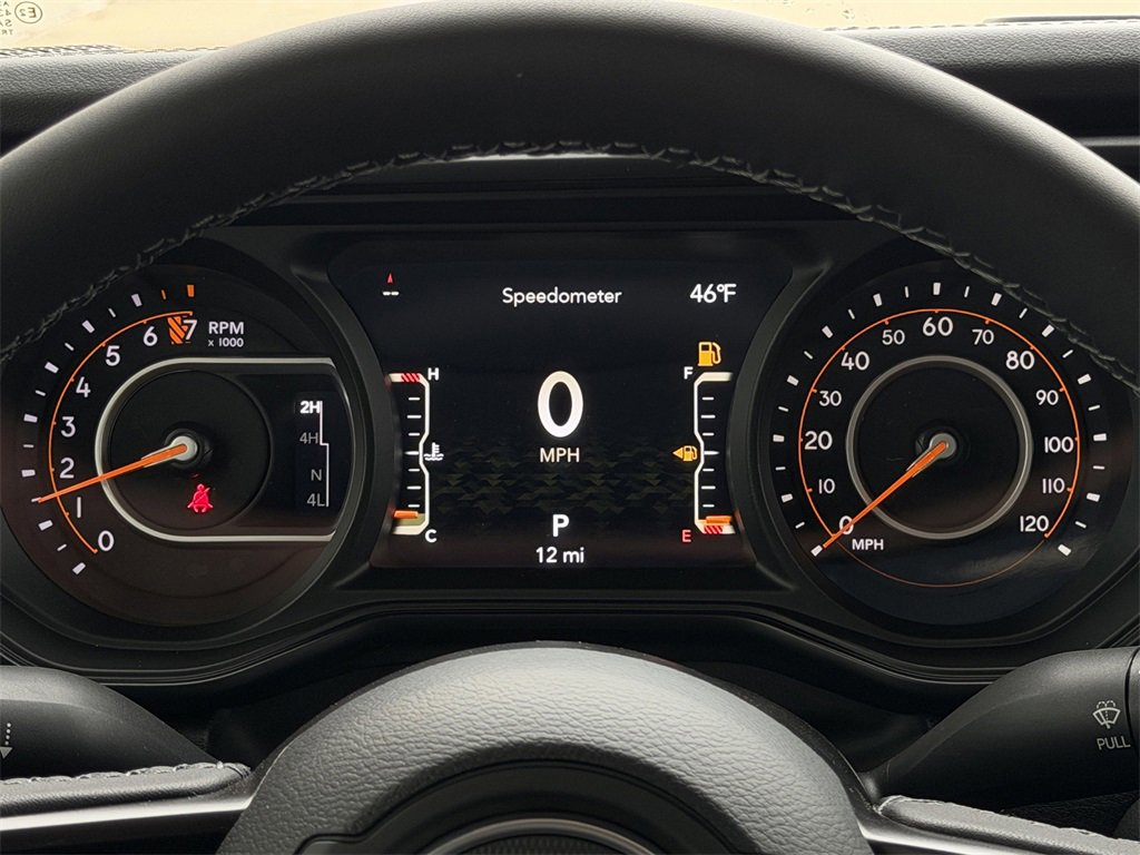 New 2025 Jeep Gladiator Sport image 13