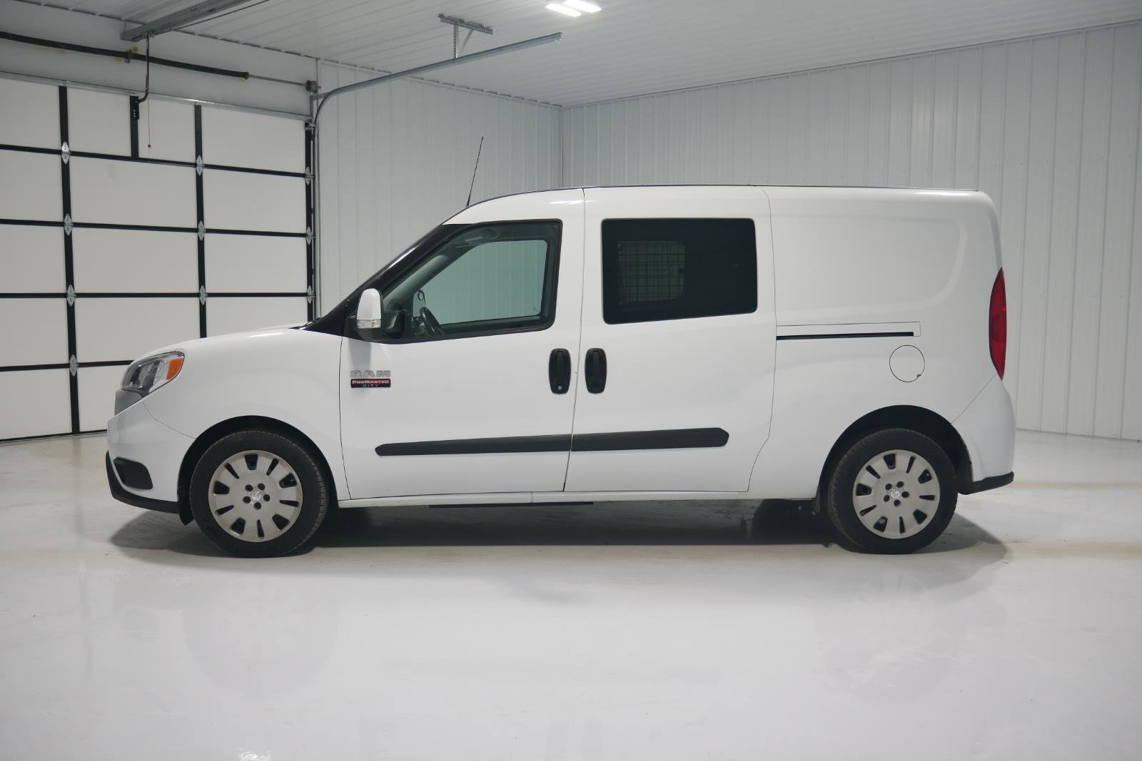Used 2019 RAM ProMaster City Tradesman SLT image 8