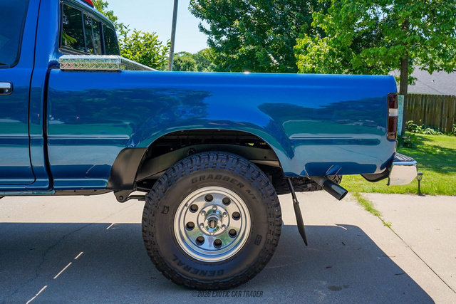 Used 1994 Toyota Pickup DX AWD/4WD image 5