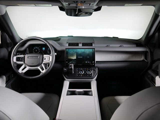 New 2026 Land Rover Defender 110 X-Dynamic SE AWD/4WD image 4