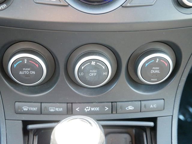 Used 2013 MAZDA MAZDA3 i Touring FWD image 22