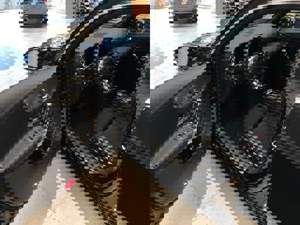 New 2025 Mercedes-Benz CLA 250 4MATIC image 8