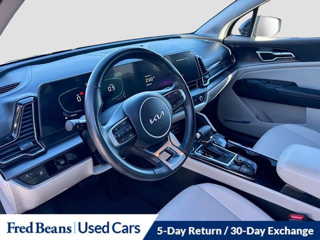 Used 2023 Kia Sportage EX image 11